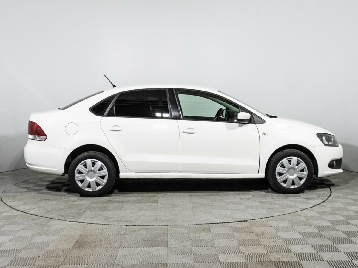Volkswagen Polo V, 2013 - фото №4
