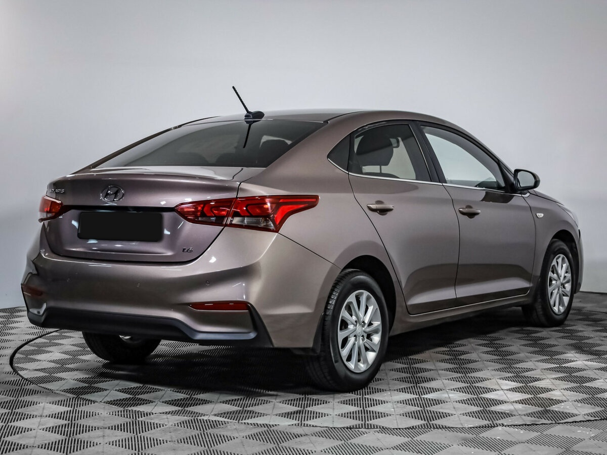 Hyundai Solaris II, 2019 - фото №4