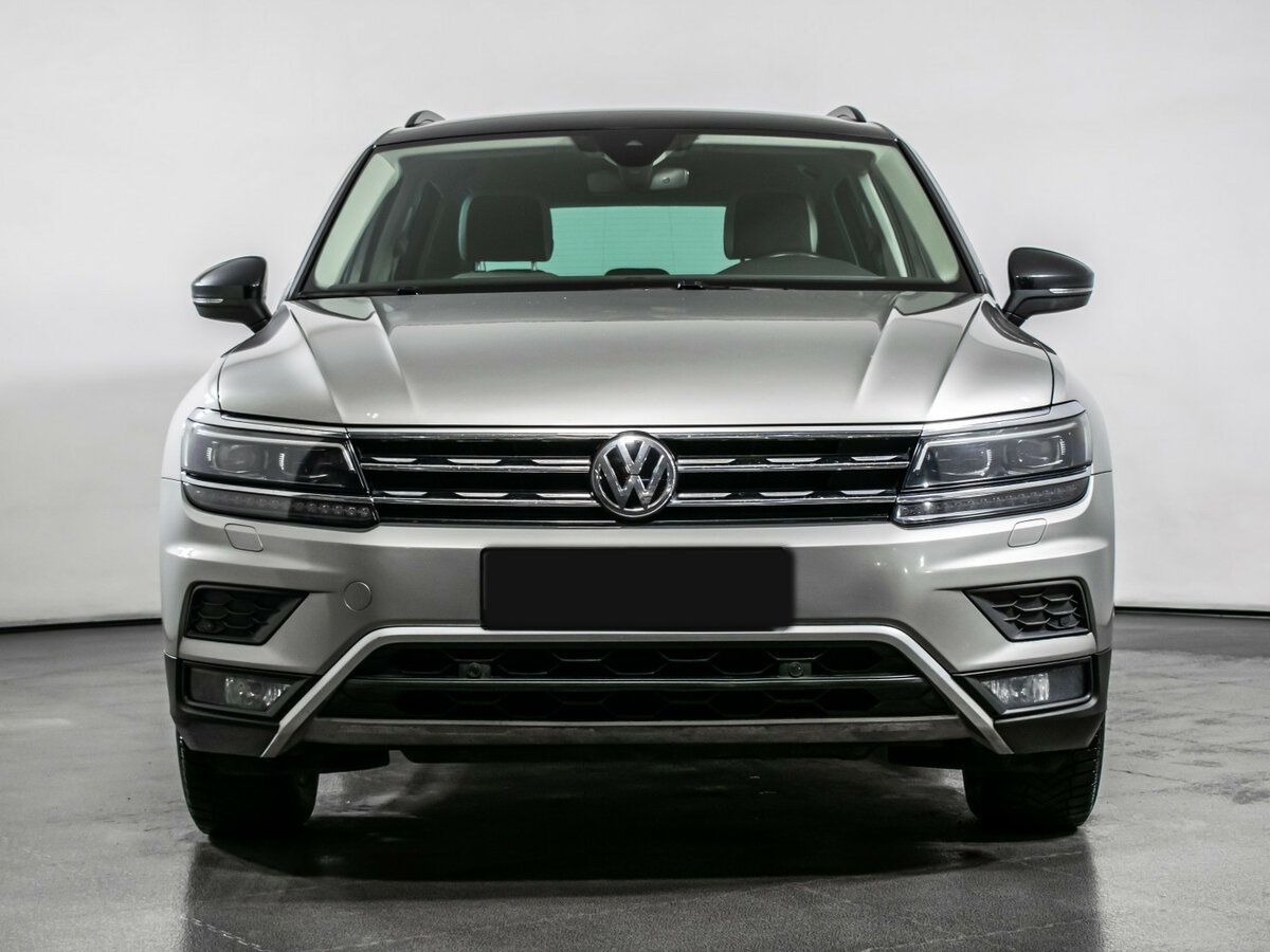 Volkswagen Tiguan II, 2019 - фото №2