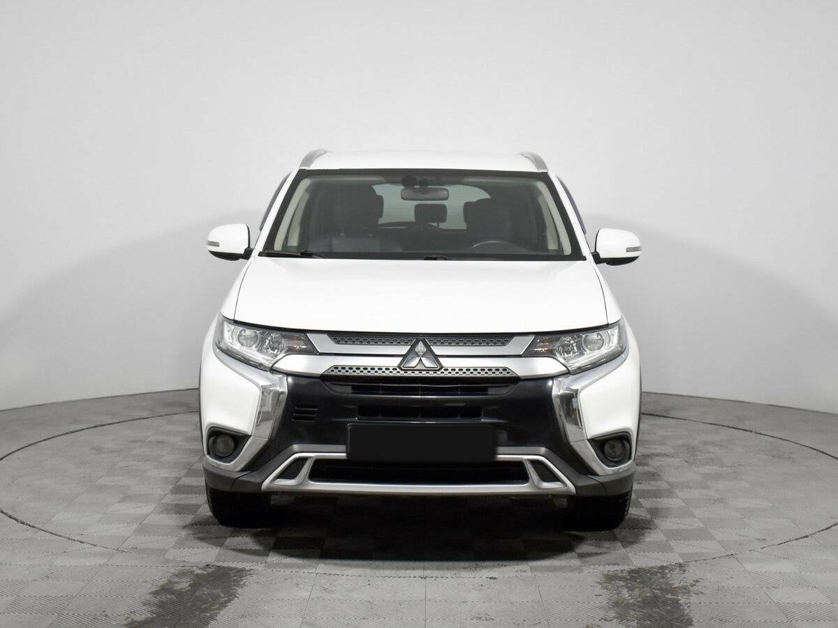 Mitsubishi Outlander III Рестайлинг 3, 2020 - фото №2