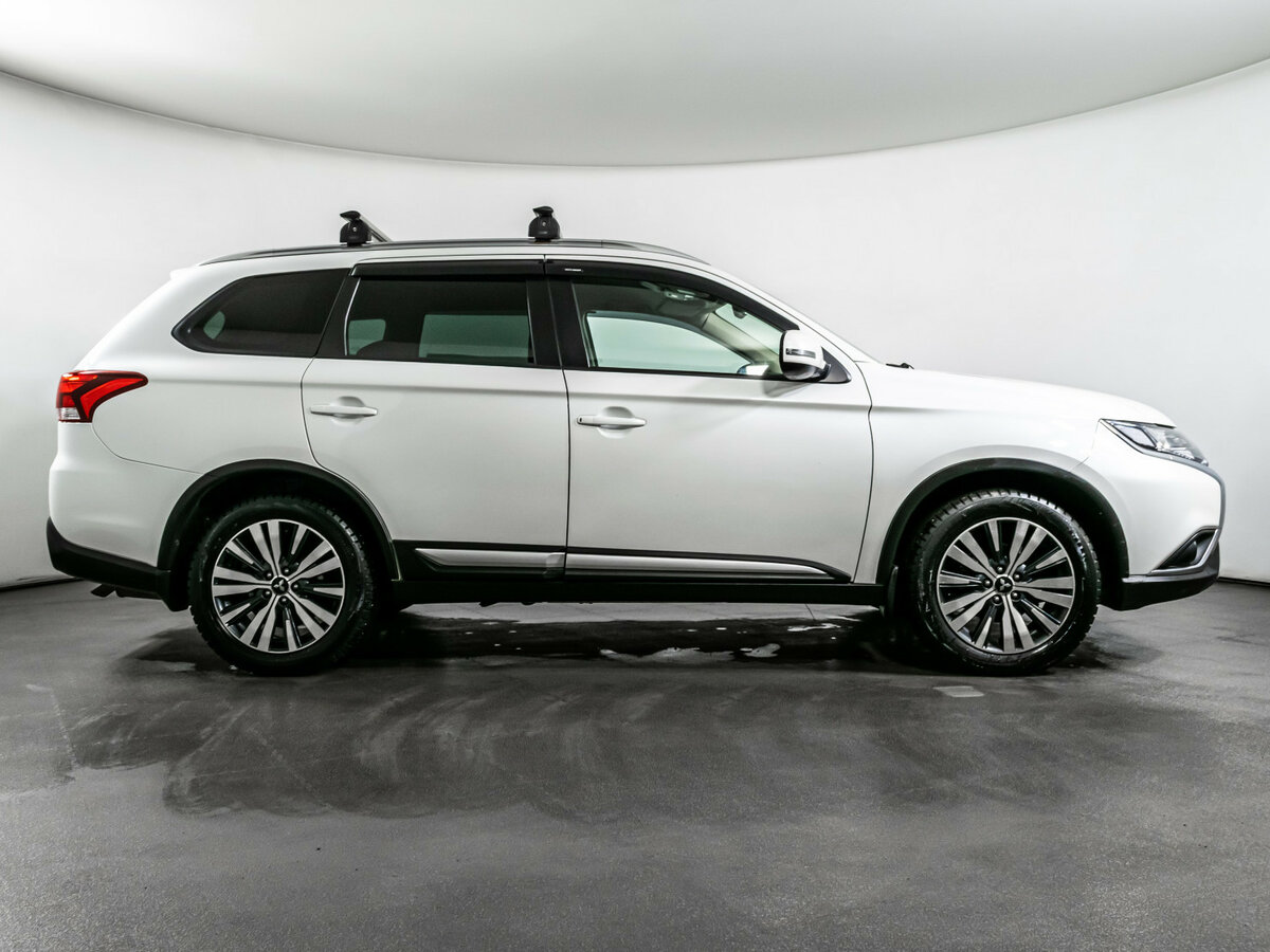 Mitsubishi Outlander III Рестайлинг 3, 2021 - фото №4