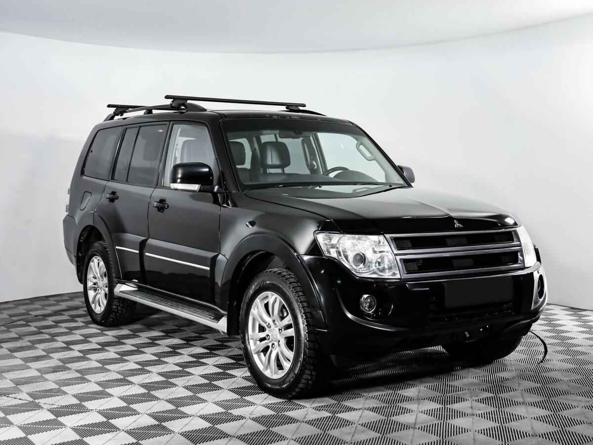 Mitsubishi Pajero IV Рестайлинг 1, 2013 - фото №3