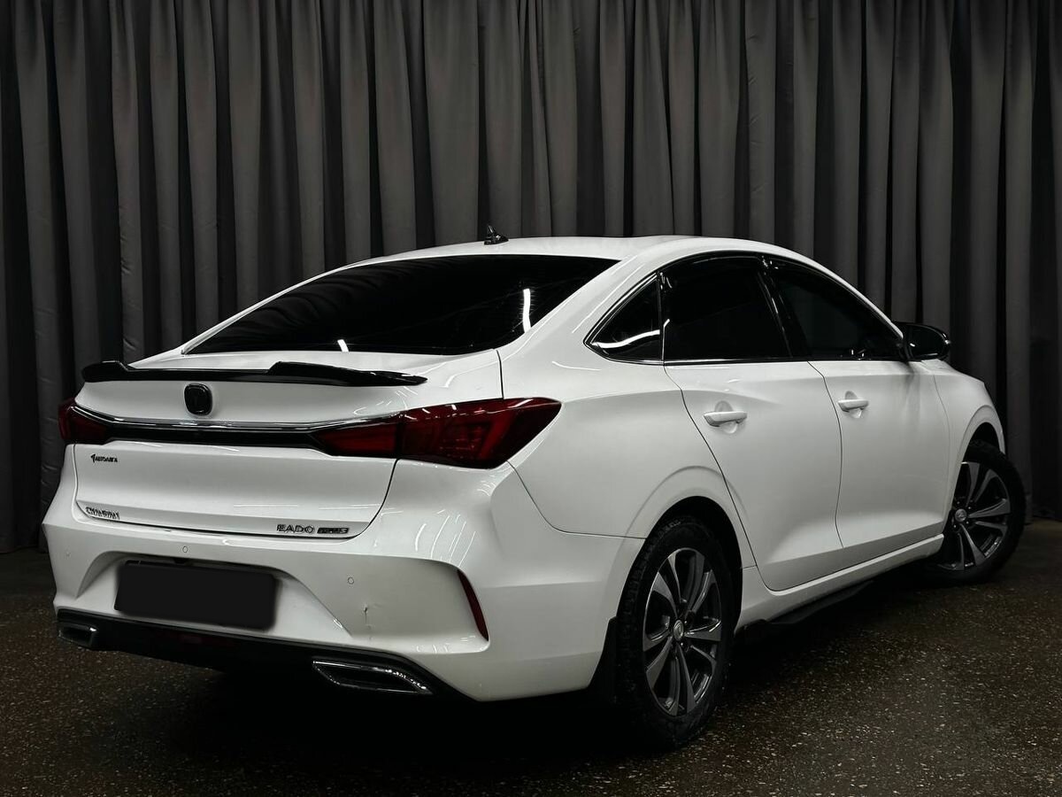 Changan Eado Plus, 2023 - фото №3
