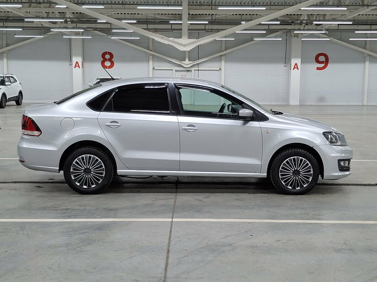 Volkswagen Polo V Рестайлинг, 2015 - фото №4
