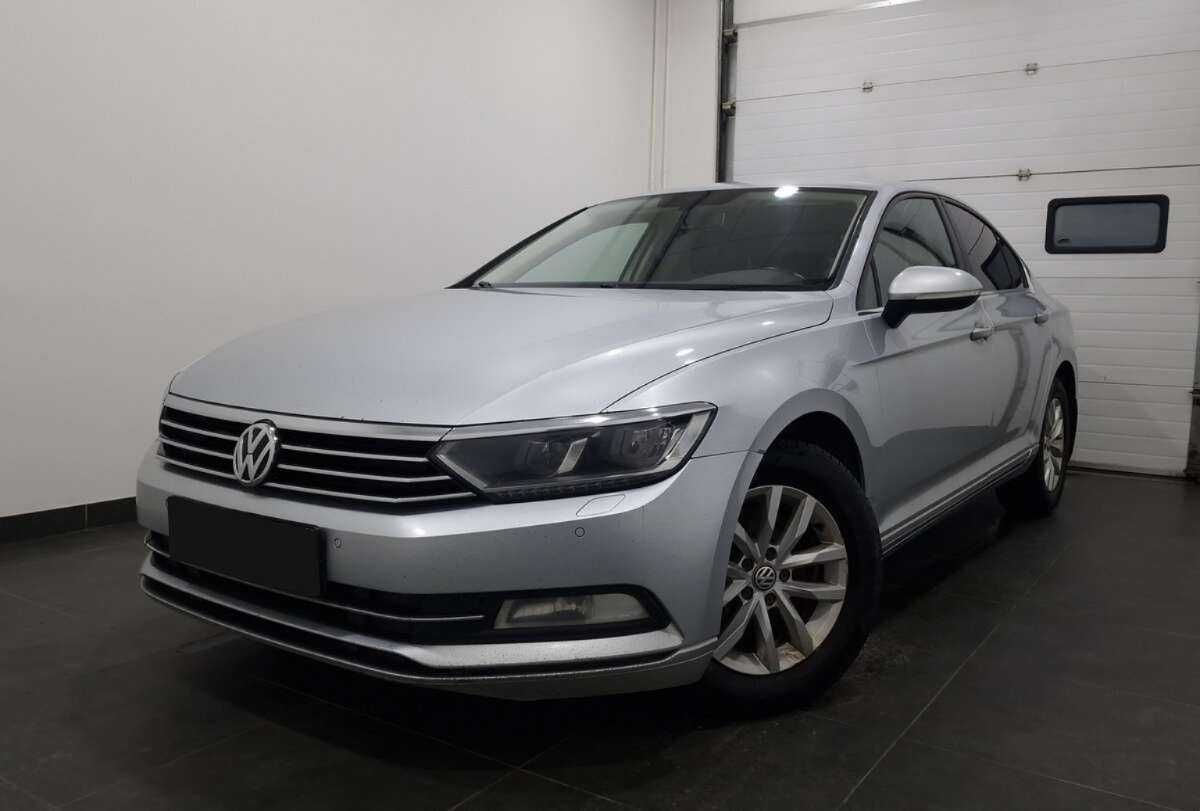 Volkswagen Passat, 2015