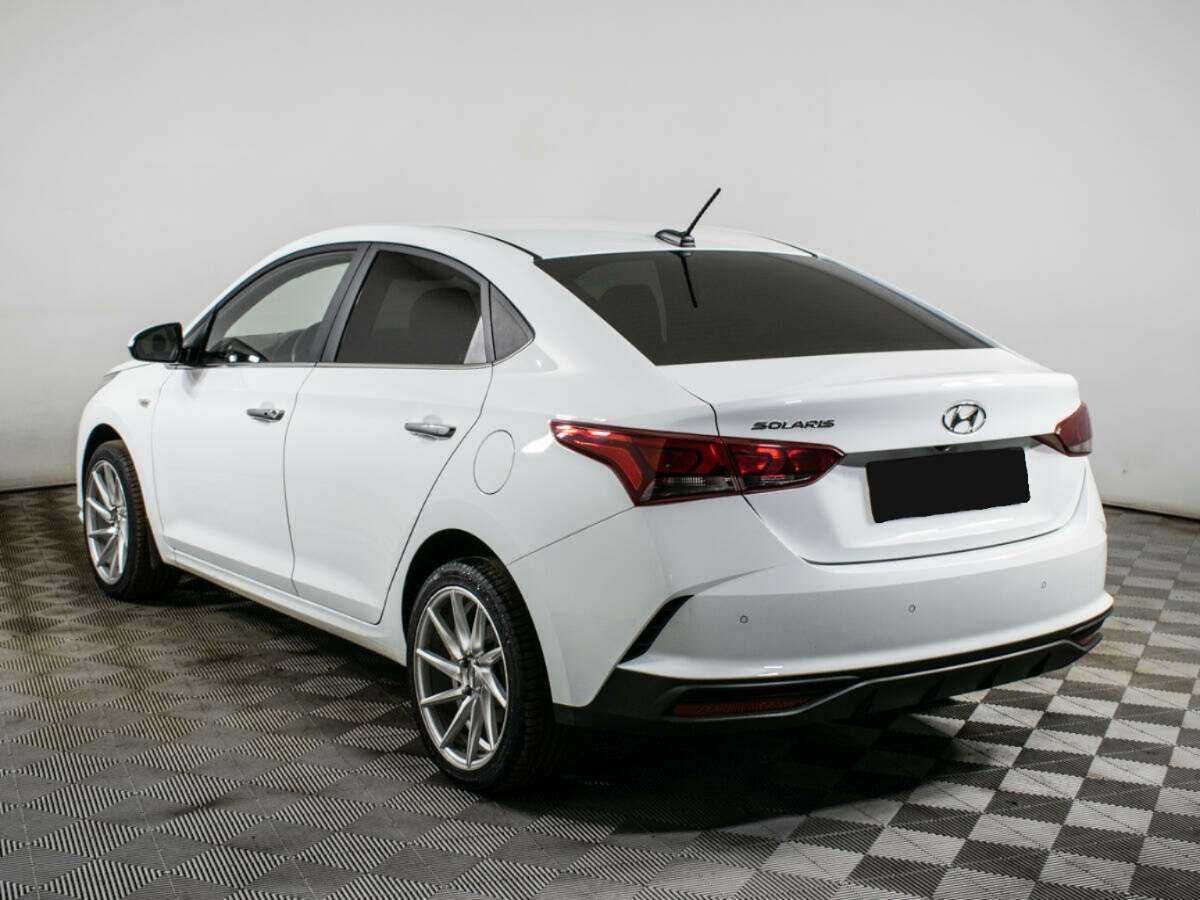 Hyundai Solaris, 2020 - фото №1