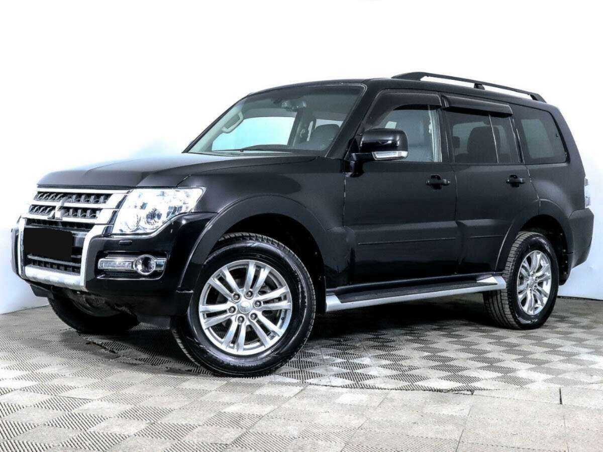 Mitsubishi Pajero, 2018 - фото №1