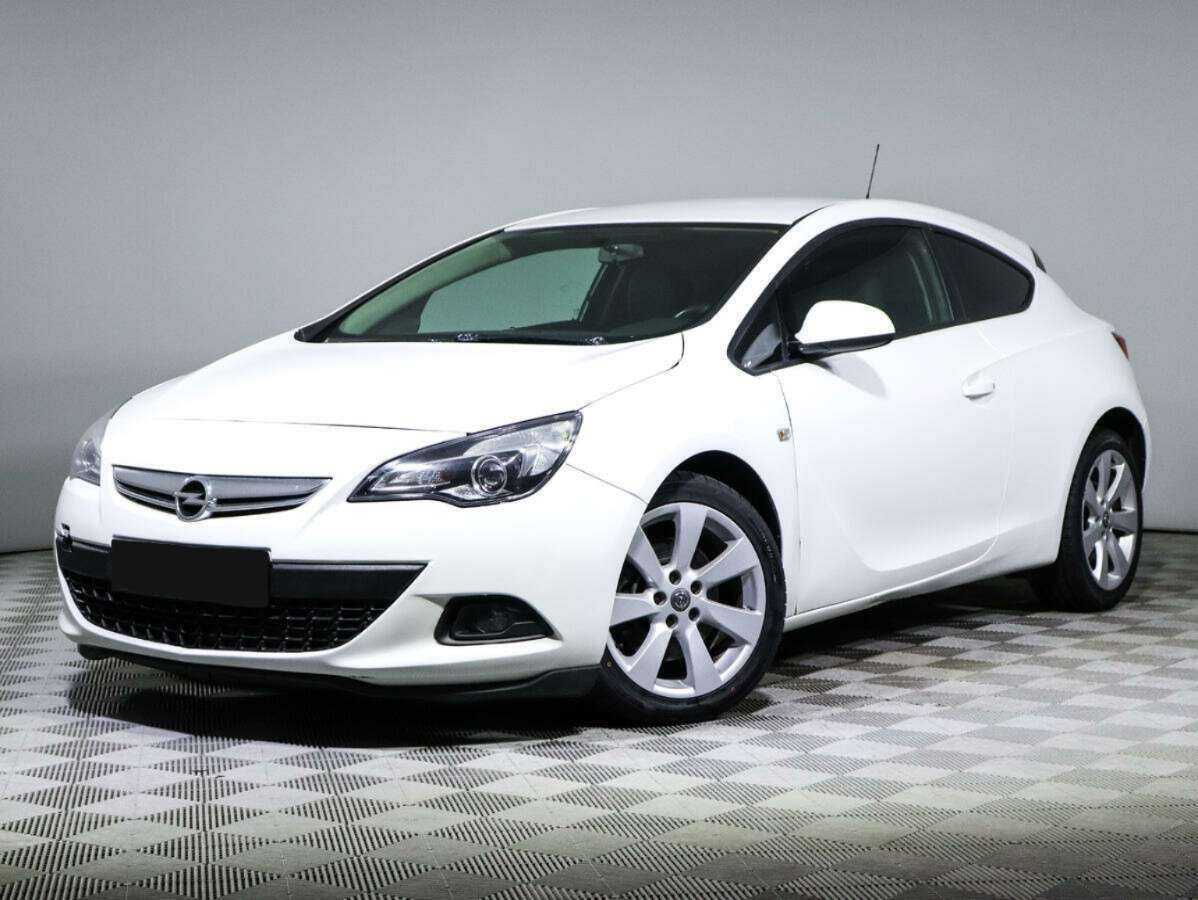 Opel Astra GTC, 2013 - фото №1