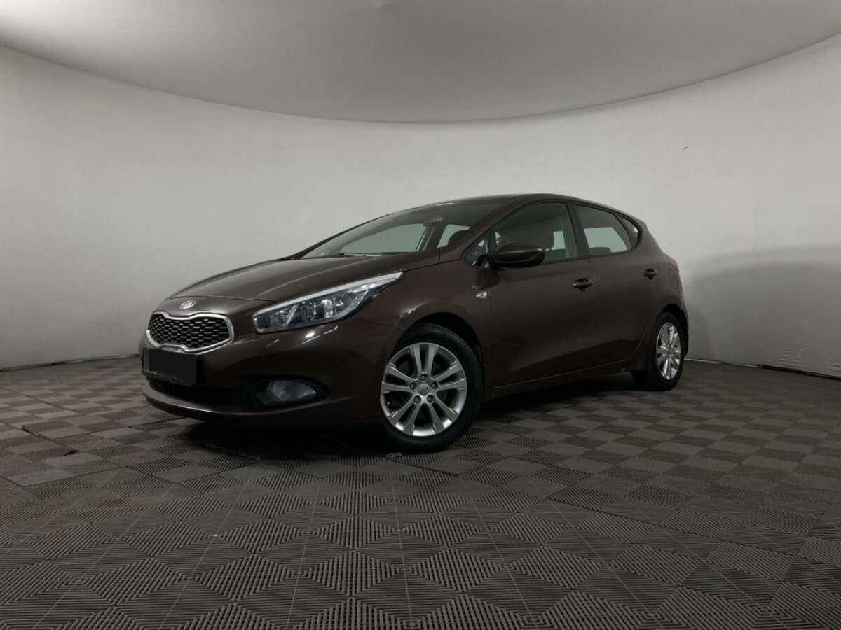 Kia Ceed, 2013