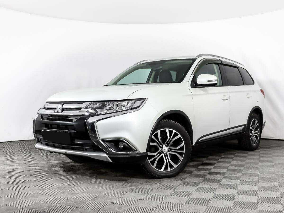 Mitsubishi Outlander, 2016