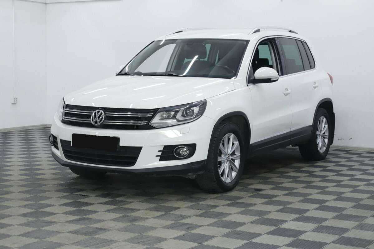 Volkswagen Tiguan, 2015
