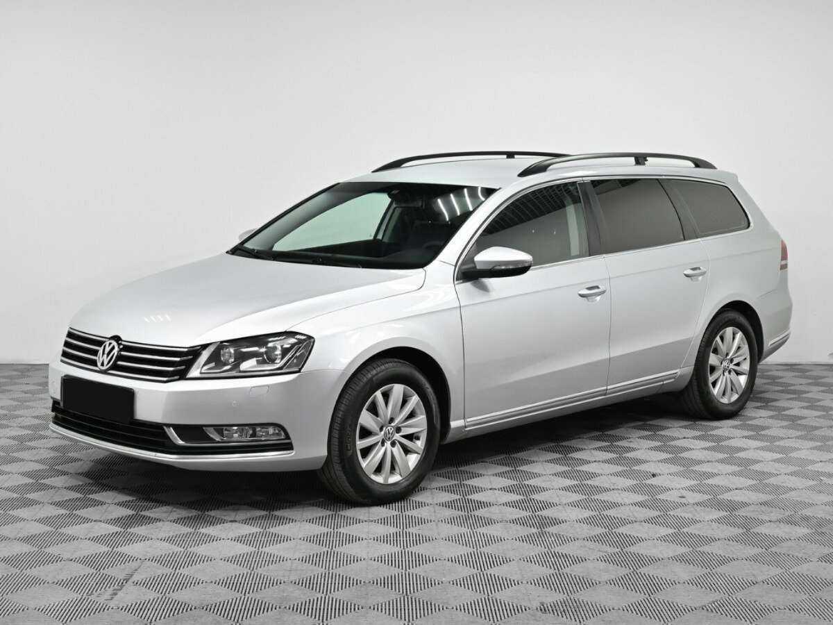 Volkswagen Passat, 2014 - фото №1