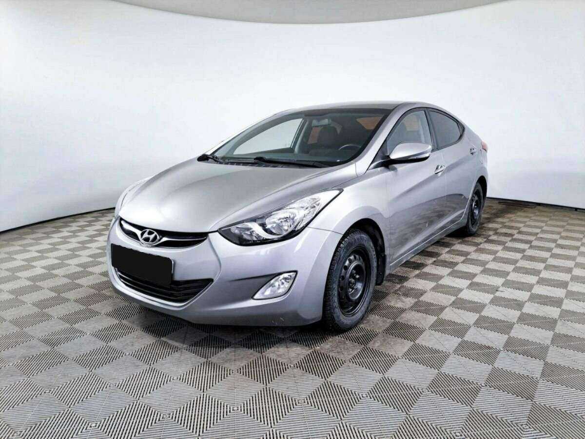 Hyundai Elantra, 2013 - фото №1