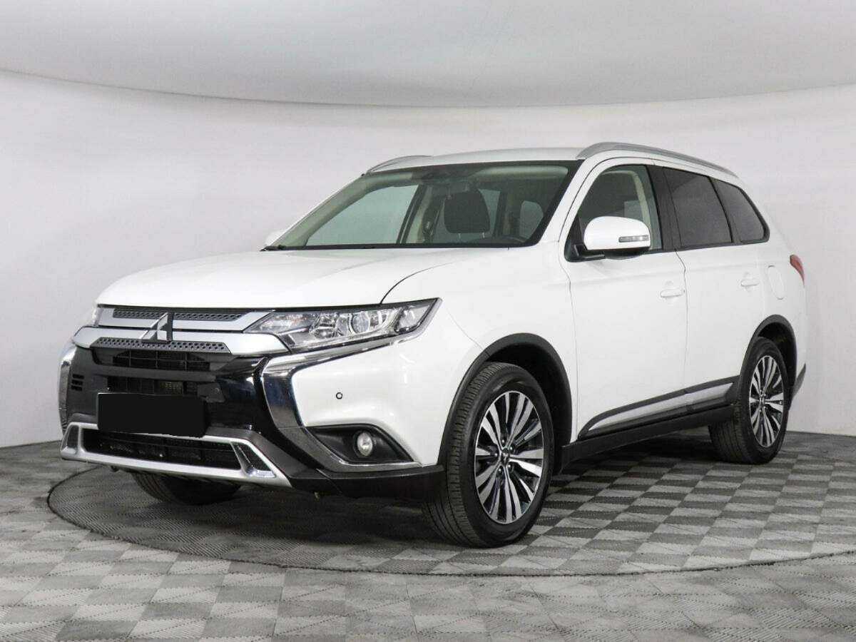 Mitsubishi Outlander, 2019 - фото №1