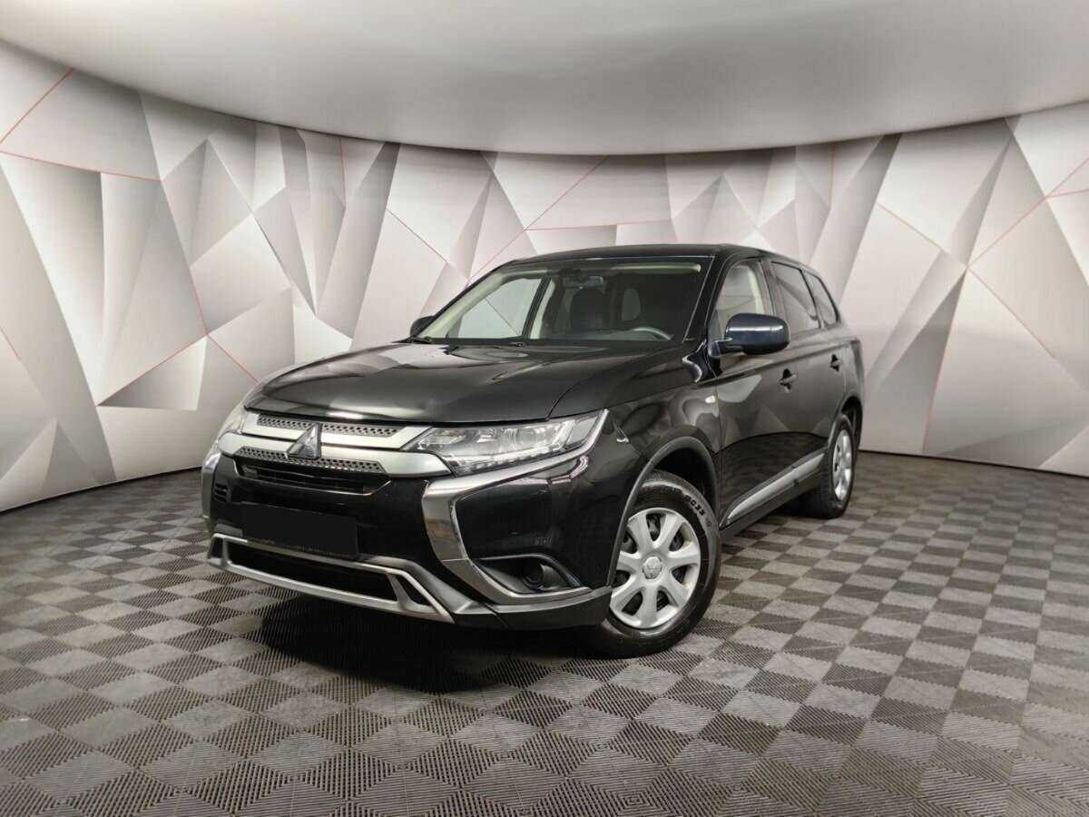 Mitsubishi Outlander, 2020