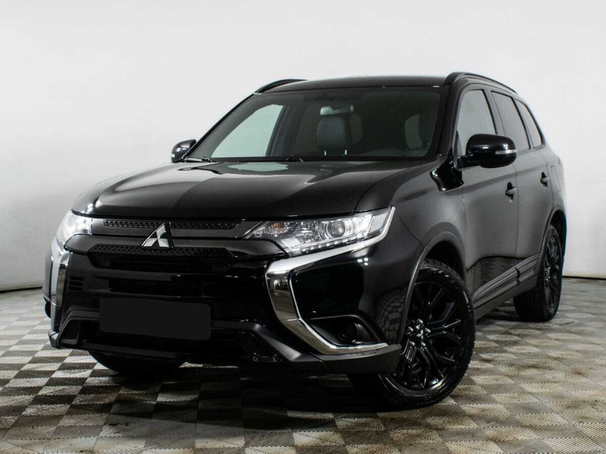 Mitsubishi Outlander, 2021 - фото №1