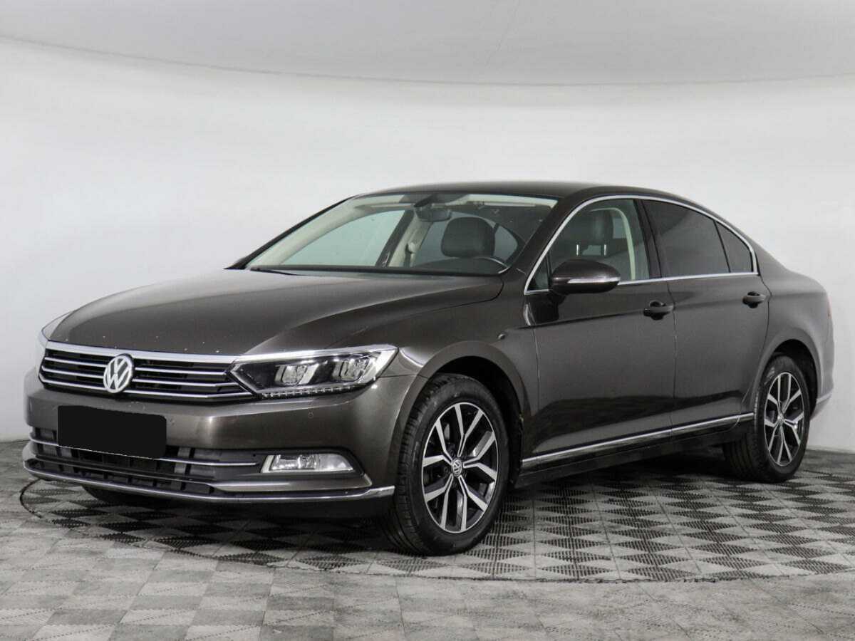 Volkswagen Passat, 2015 - фото №1