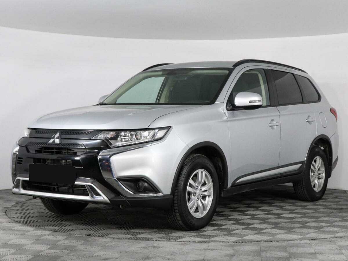 Mitsubishi Outlander, 2022
