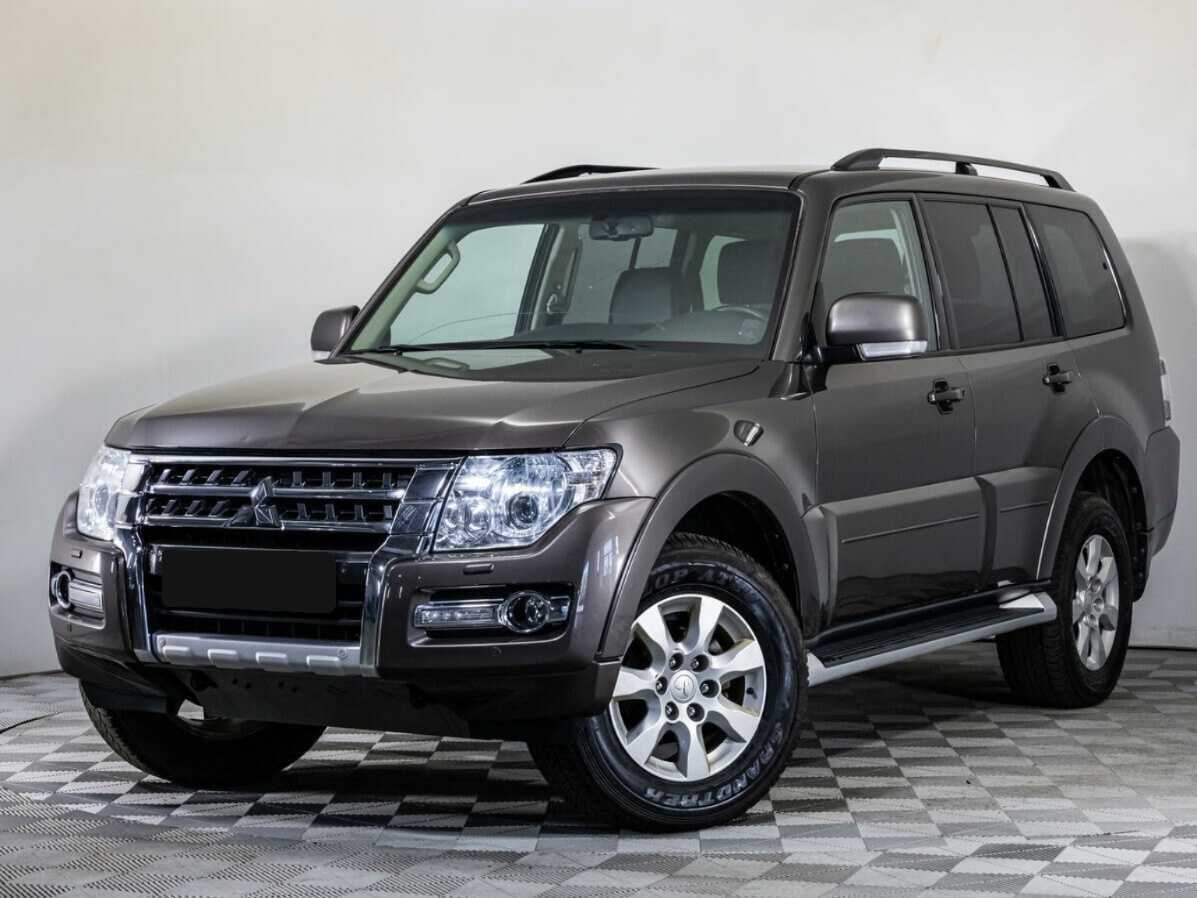 Mitsubishi Pajero, 2015