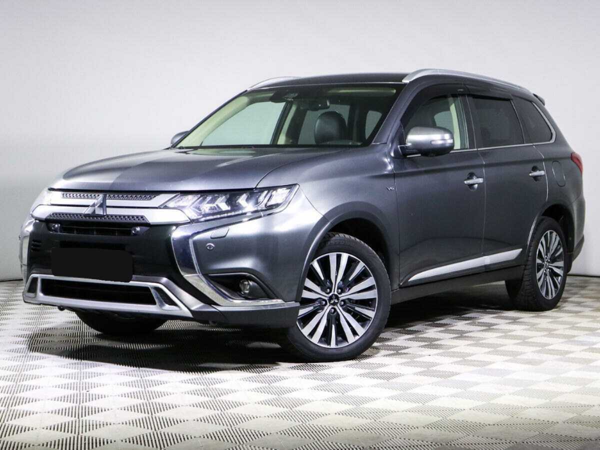 Mitsubishi Outlander, 2020