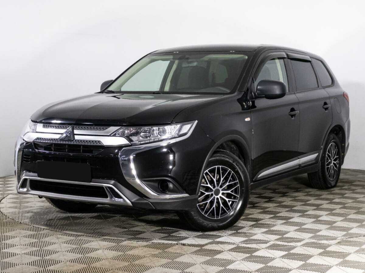 Mitsubishi Outlander, 2021