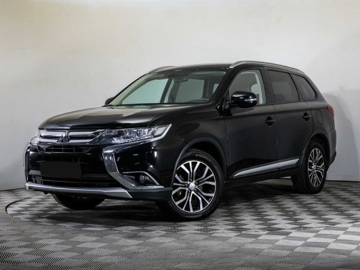Mitsubishi Outlander, 2017 - фото №1