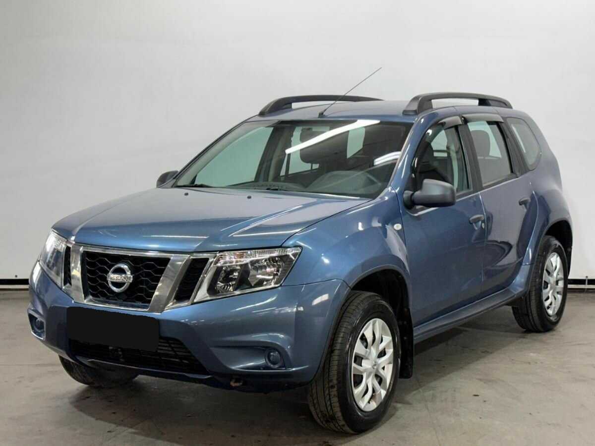Nissan Terrano, 2014 - фото №1