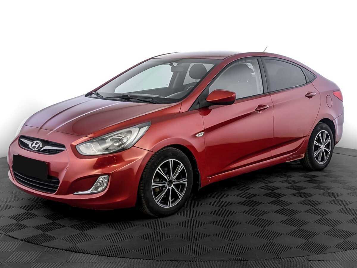 Hyundai Solaris, 2012 - фото №1