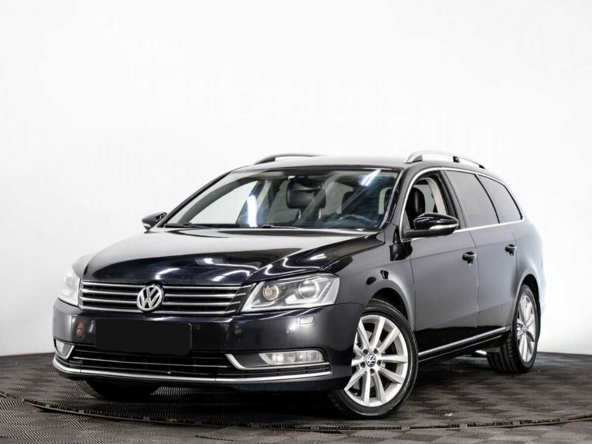 Volkswagen Passat, 2012 - фото №1