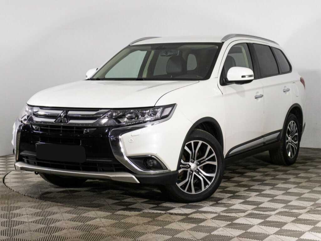 Mitsubishi Outlander, 2018 - фото №1