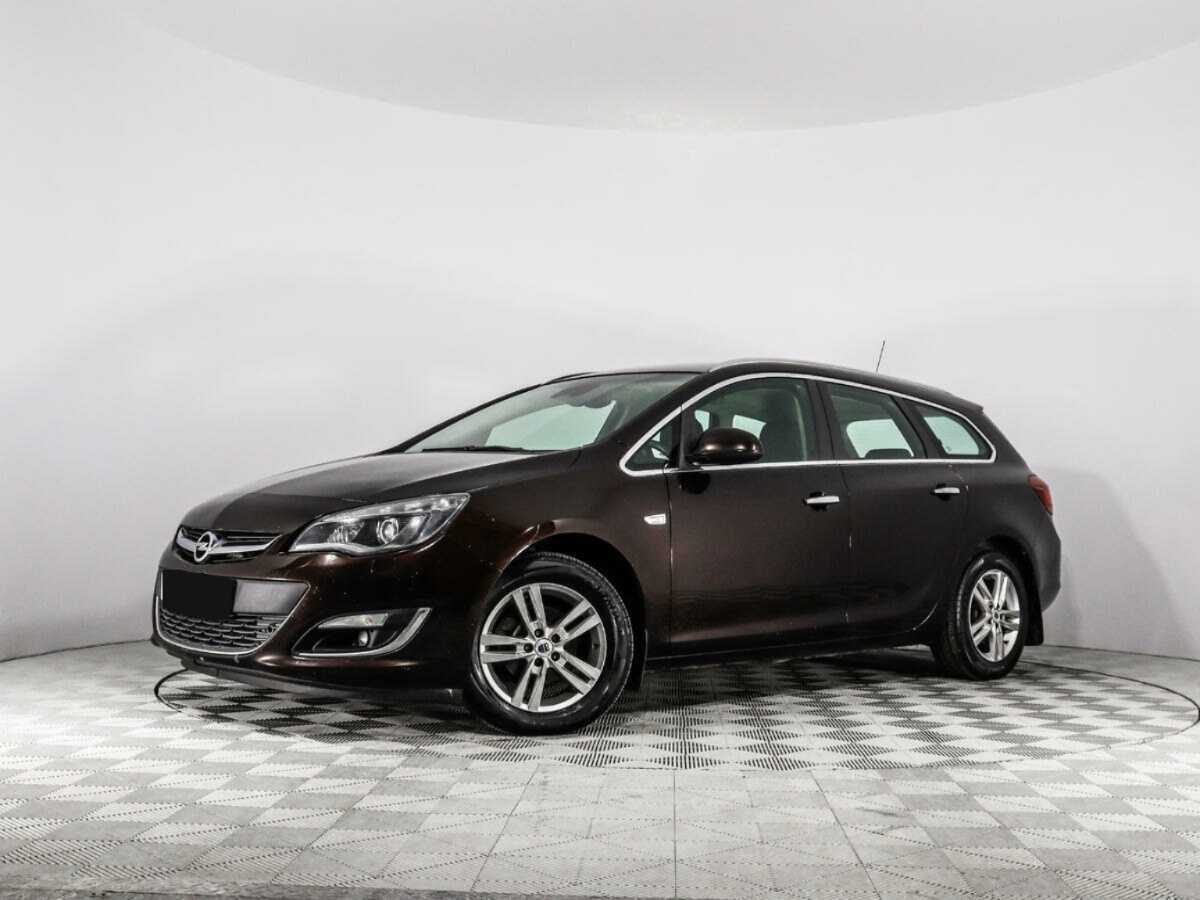 Opel Astra, 2013 - фото №1