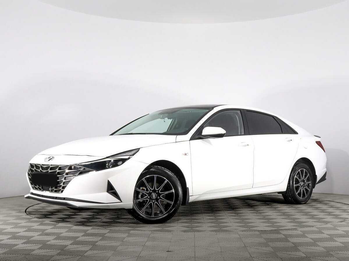 Hyundai Elantra, 2021 - фото №1