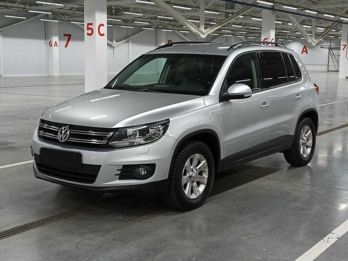 Volkswagen Tiguan, 2012