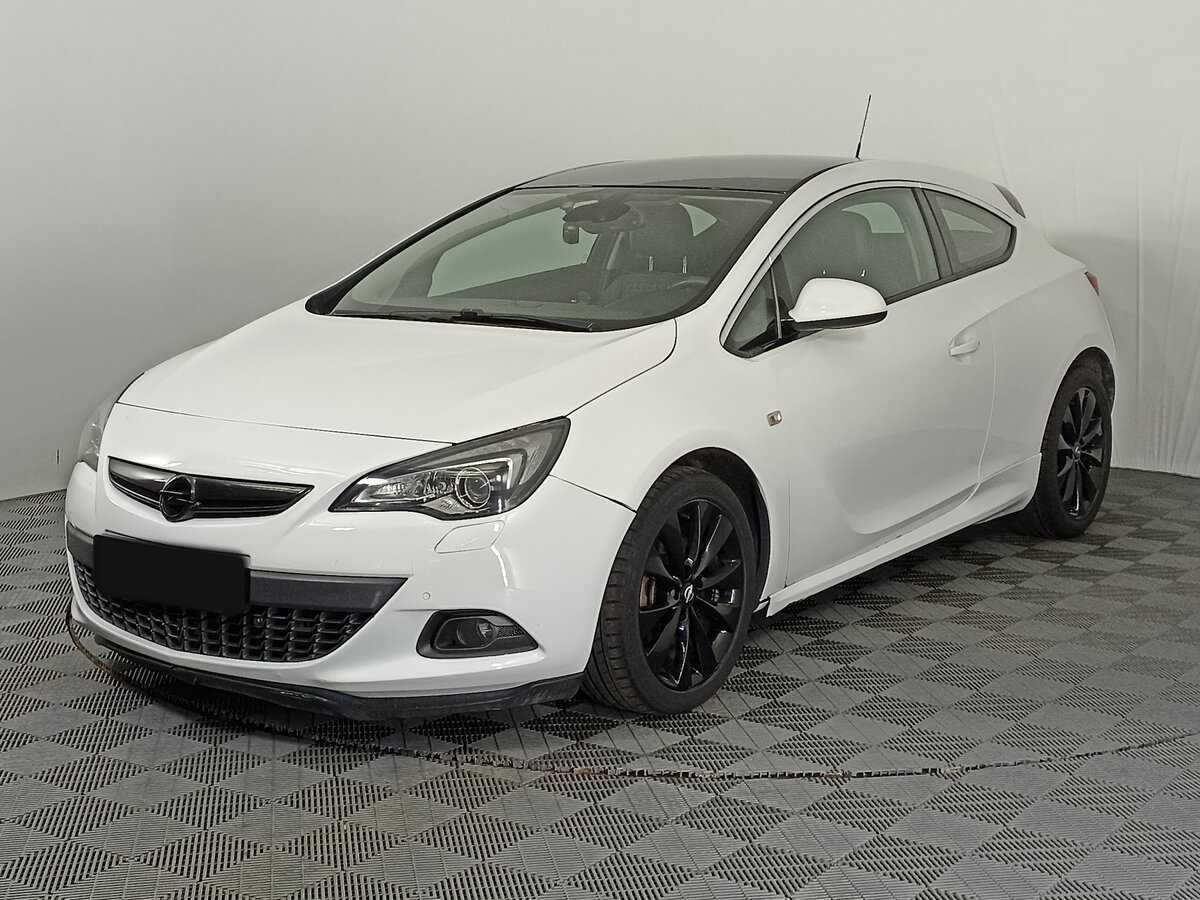 Opel Astra GTC, 2013 - фото №1