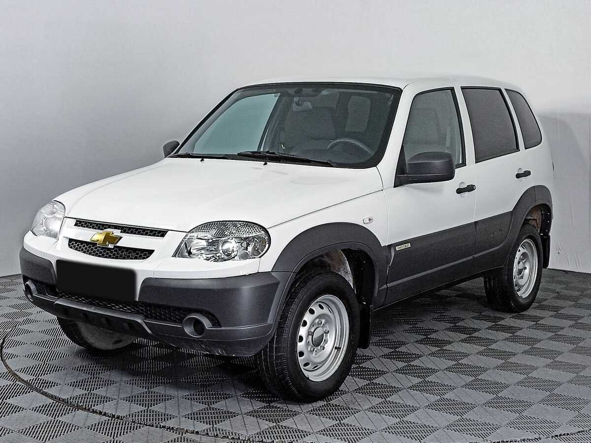 Chevrolet Niva, 2016 - фото №1