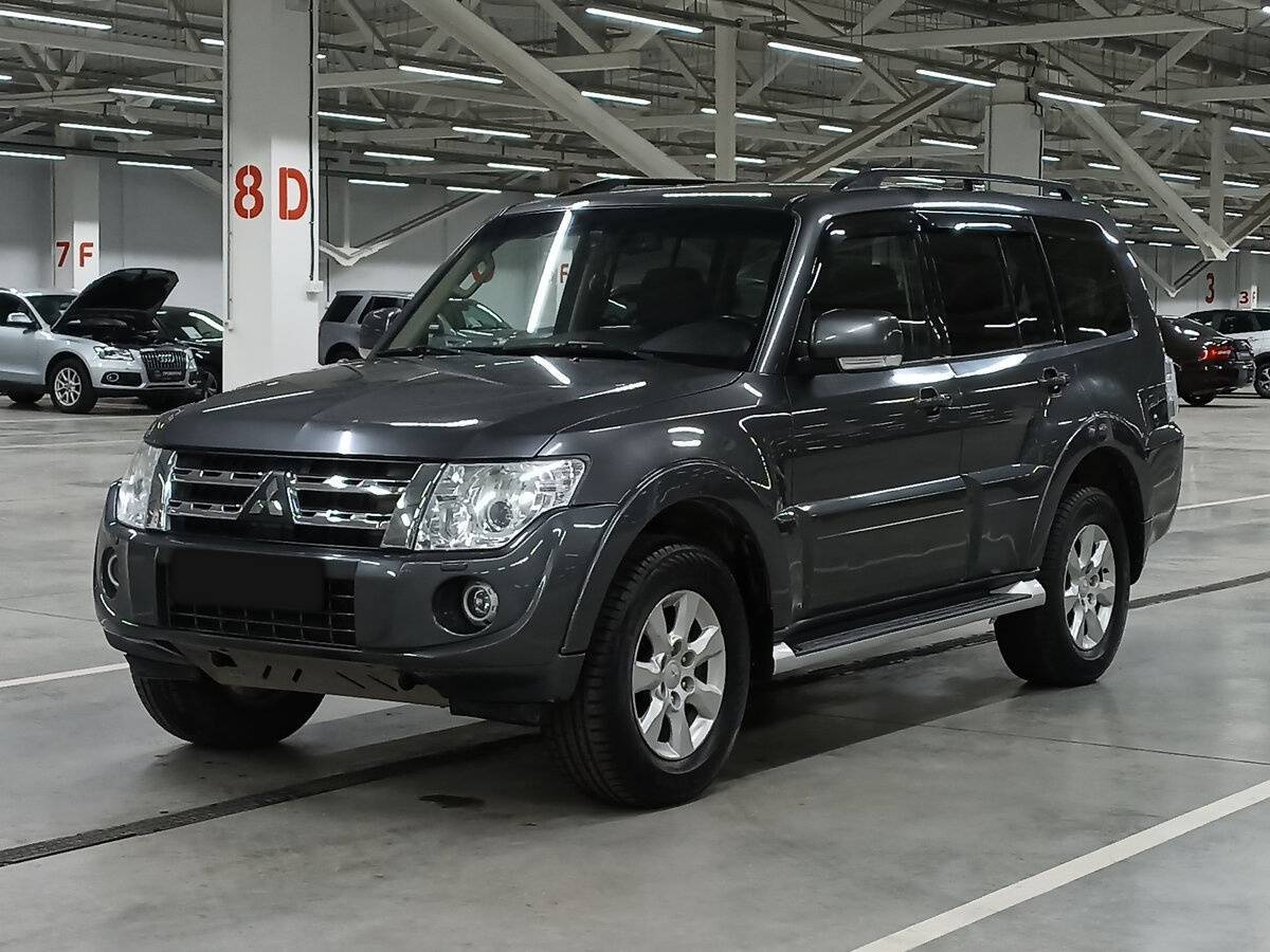 Mitsubishi Pajero, 2012