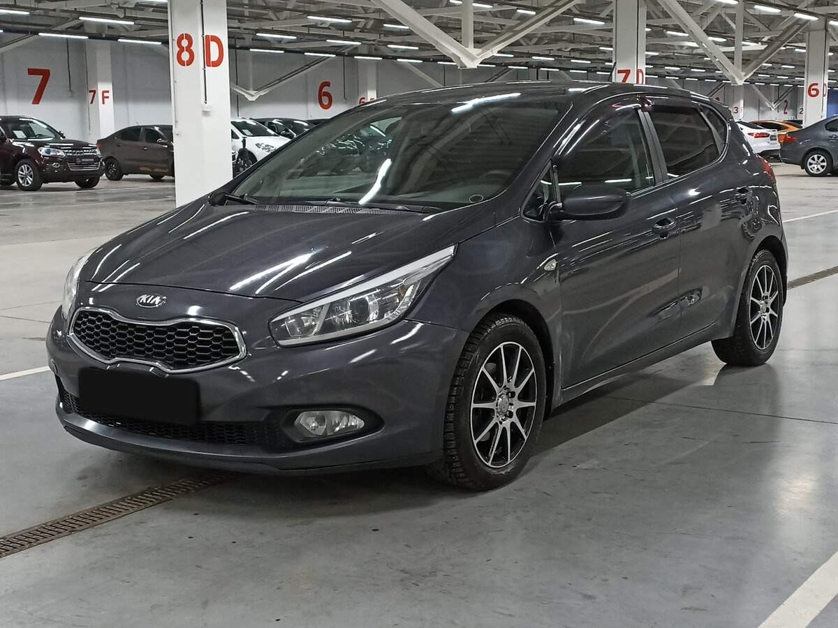 Kia Ceed, 2012 - фото №1