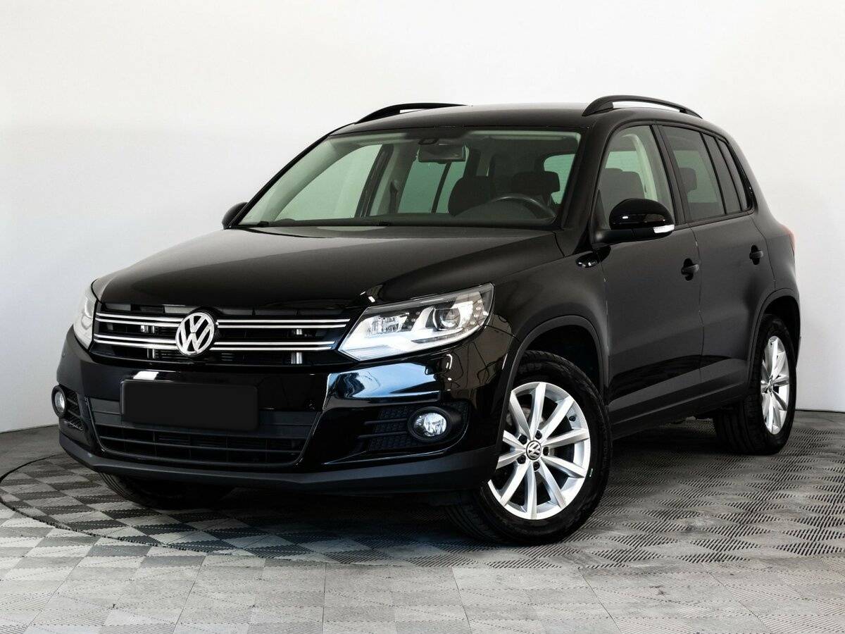 Volkswagen Tiguan, 2015 - фото №1