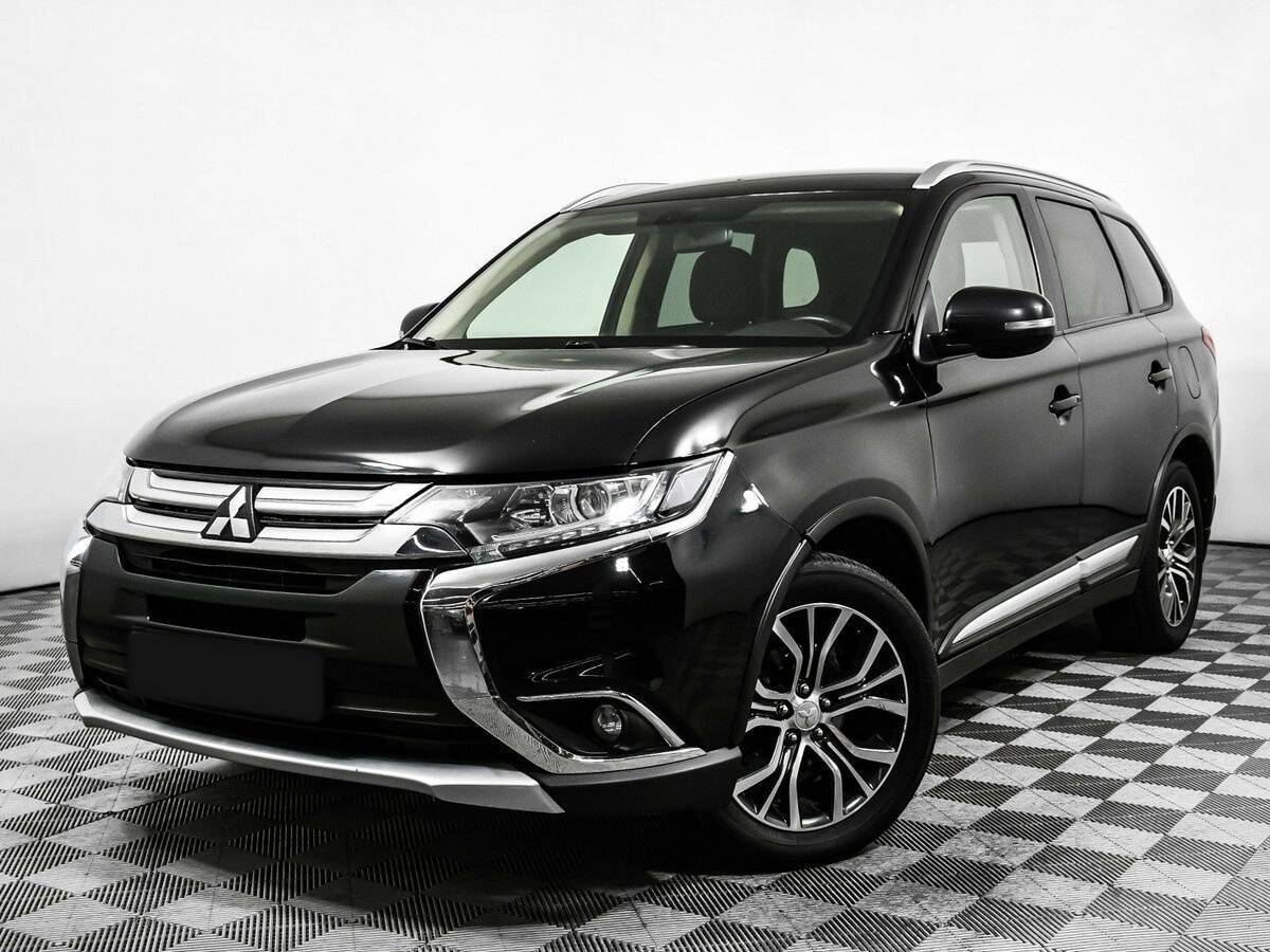 Mitsubishi Outlander, 2018 - фото №1
