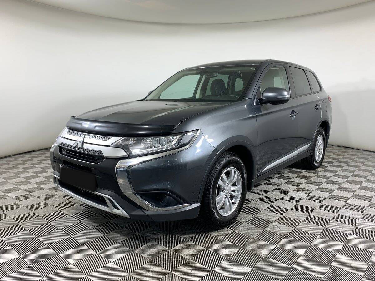 Mitsubishi Outlander, 2019 - фото №1