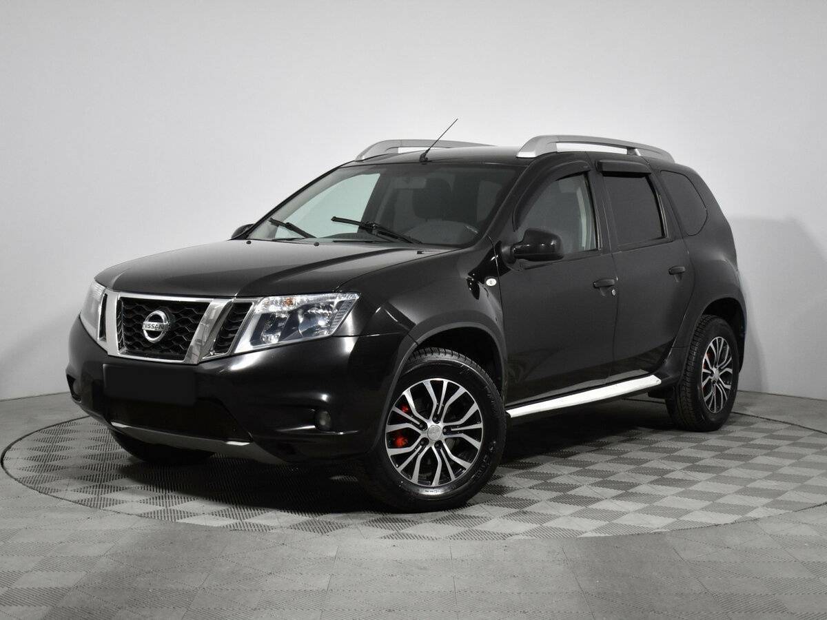 Nissan Terrano, 2014 - фото №1