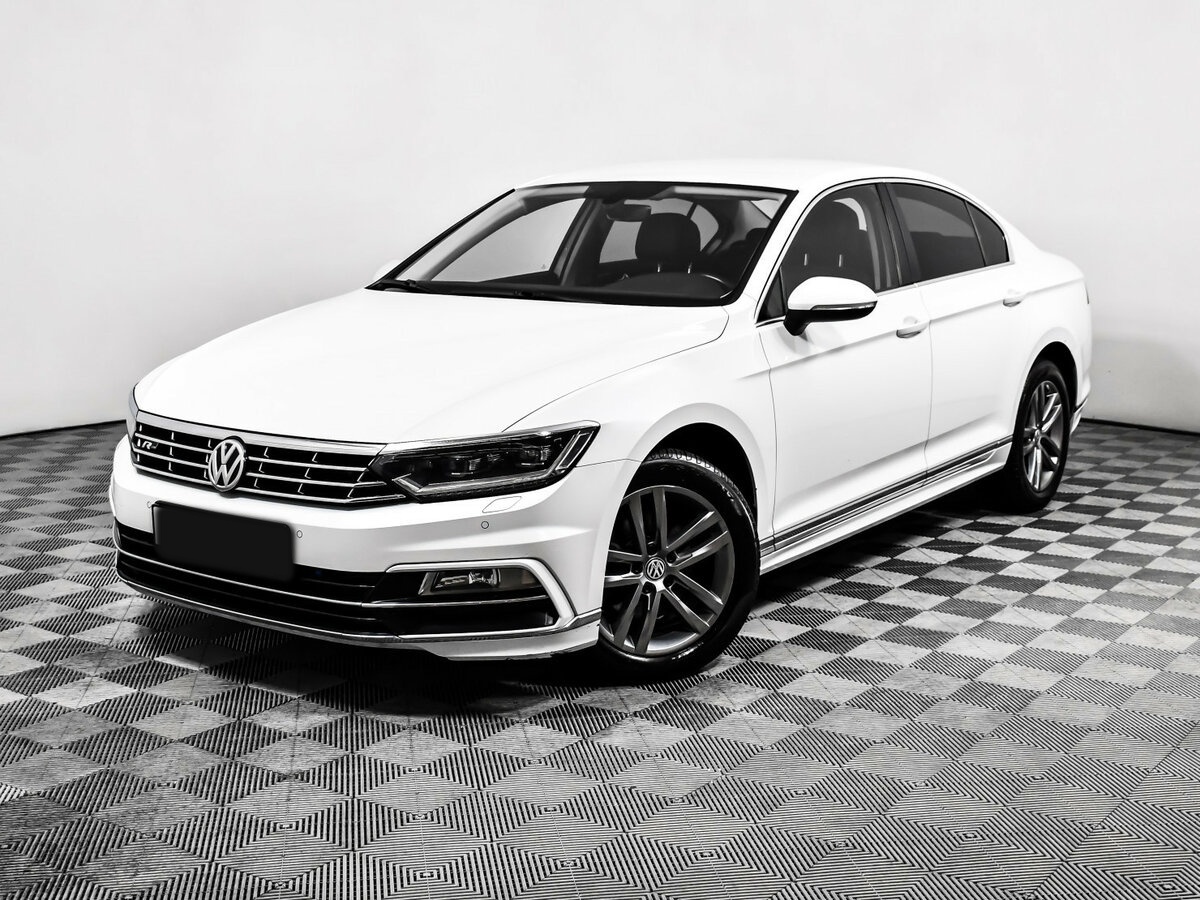 Volkswagen Passat B8, 2018 - фото №1