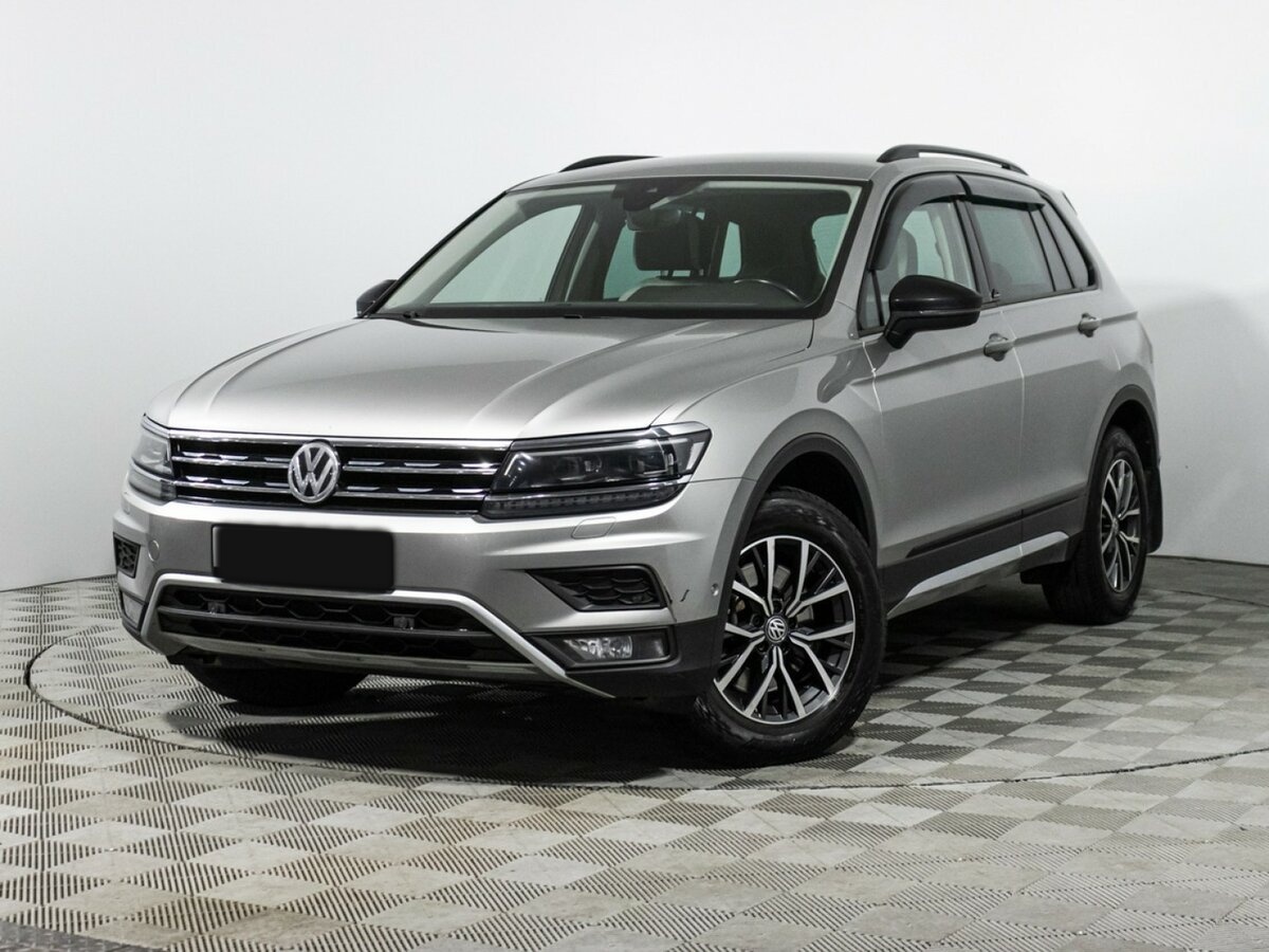 Volkswagen Tiguan II, 2019 - фото №1