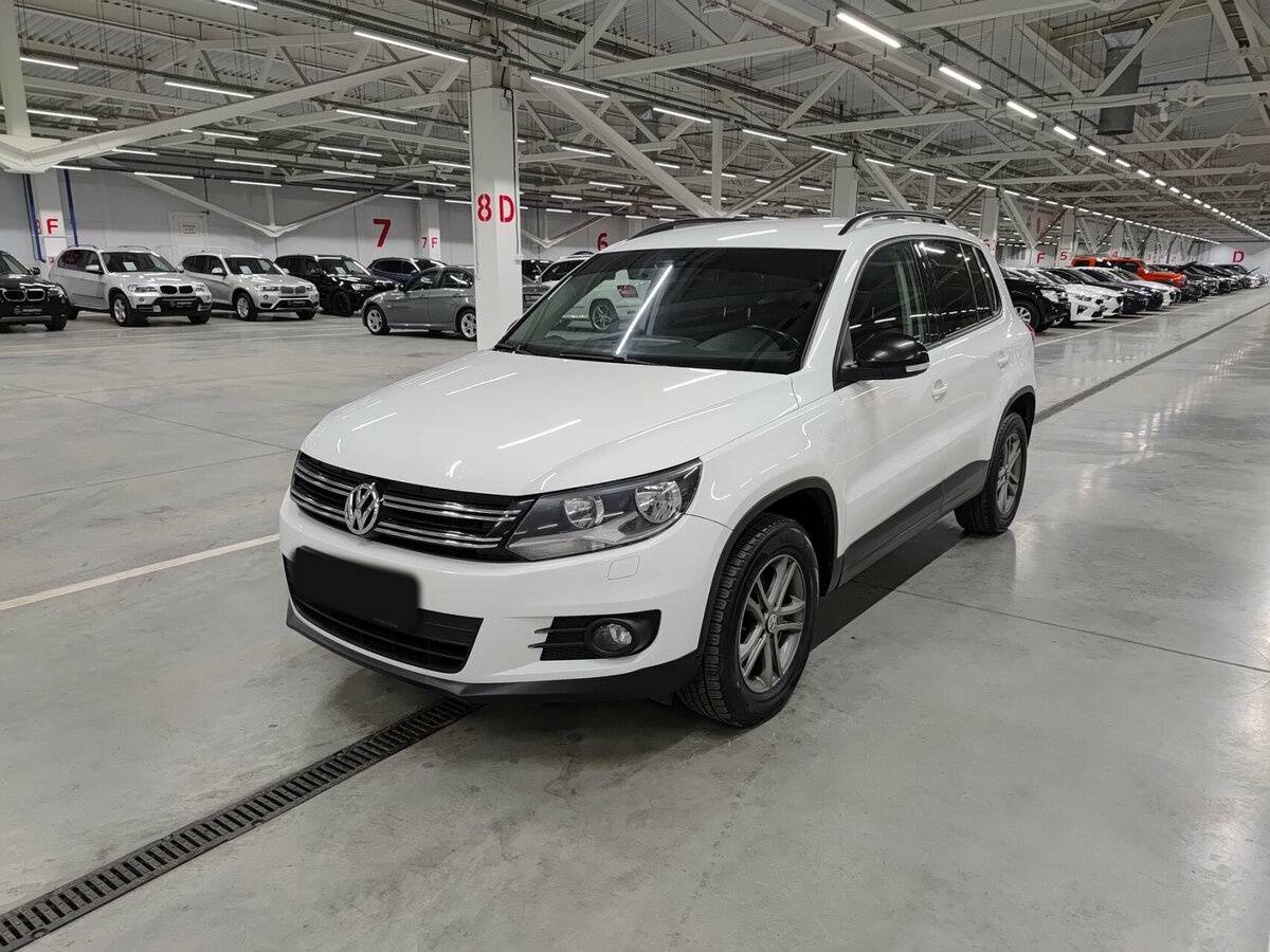 Volkswagen Tiguan I Рестайлинг, 2015 - фото №1